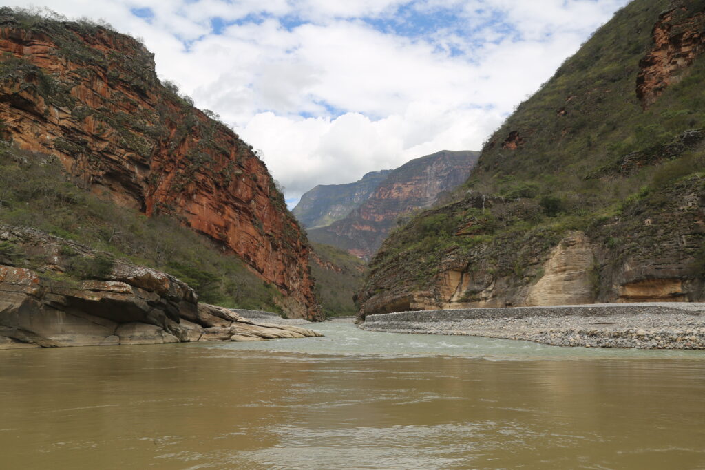 Río Marañón, una toma del documental "El Rugir del Marañón". Foto: Conservamos por Naturaleza.